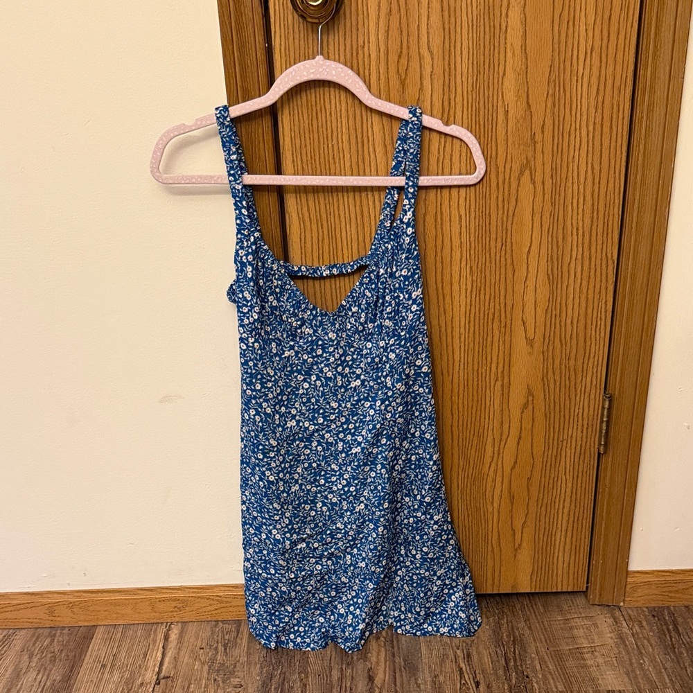Floral Blue Sleeveless Top